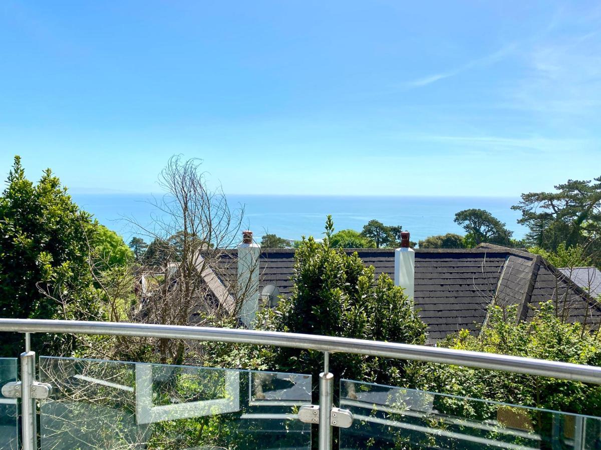 One Of The Best Properties In Lyme! Breathtaking Views Across The Whole Bay. 3 Stories With 2 Tier Veranda Around The Property. Sleeps 6 Лайм Риджис Екстериор снимка